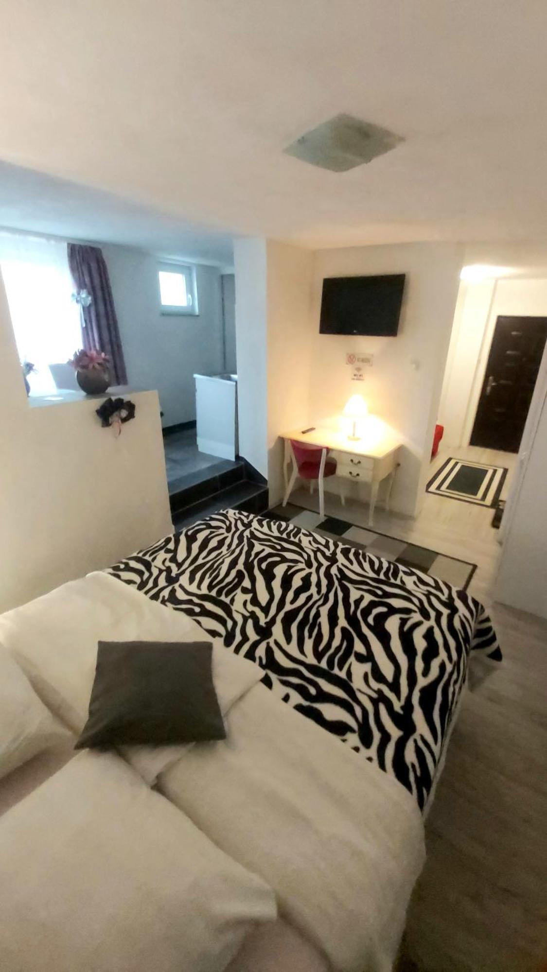 Apartman Andrea 4 Banja Luka Habitación foto